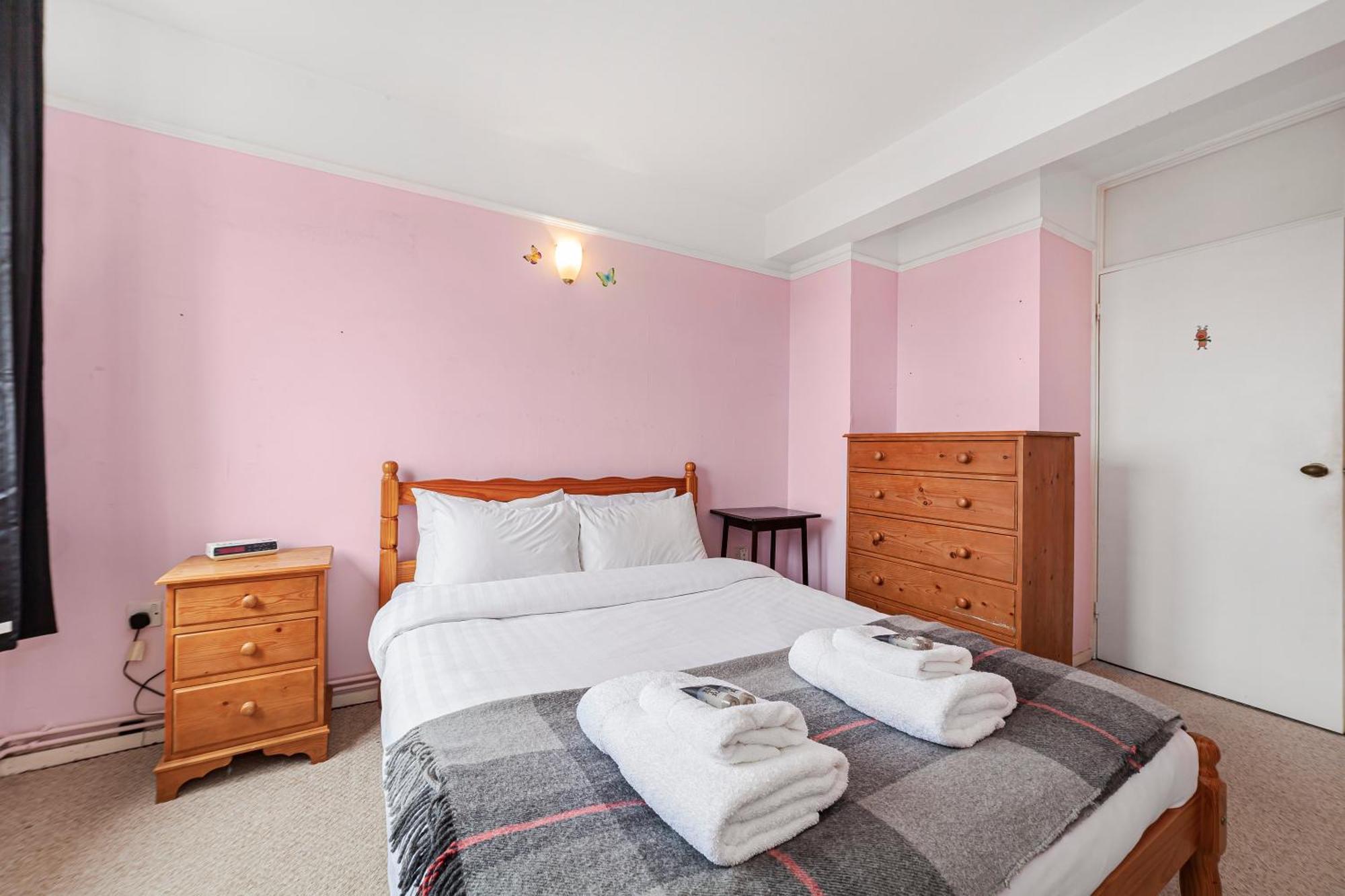 Elegant 1Br Flat With Balcony & City View, Walworth Londýn Exteriér fotografie