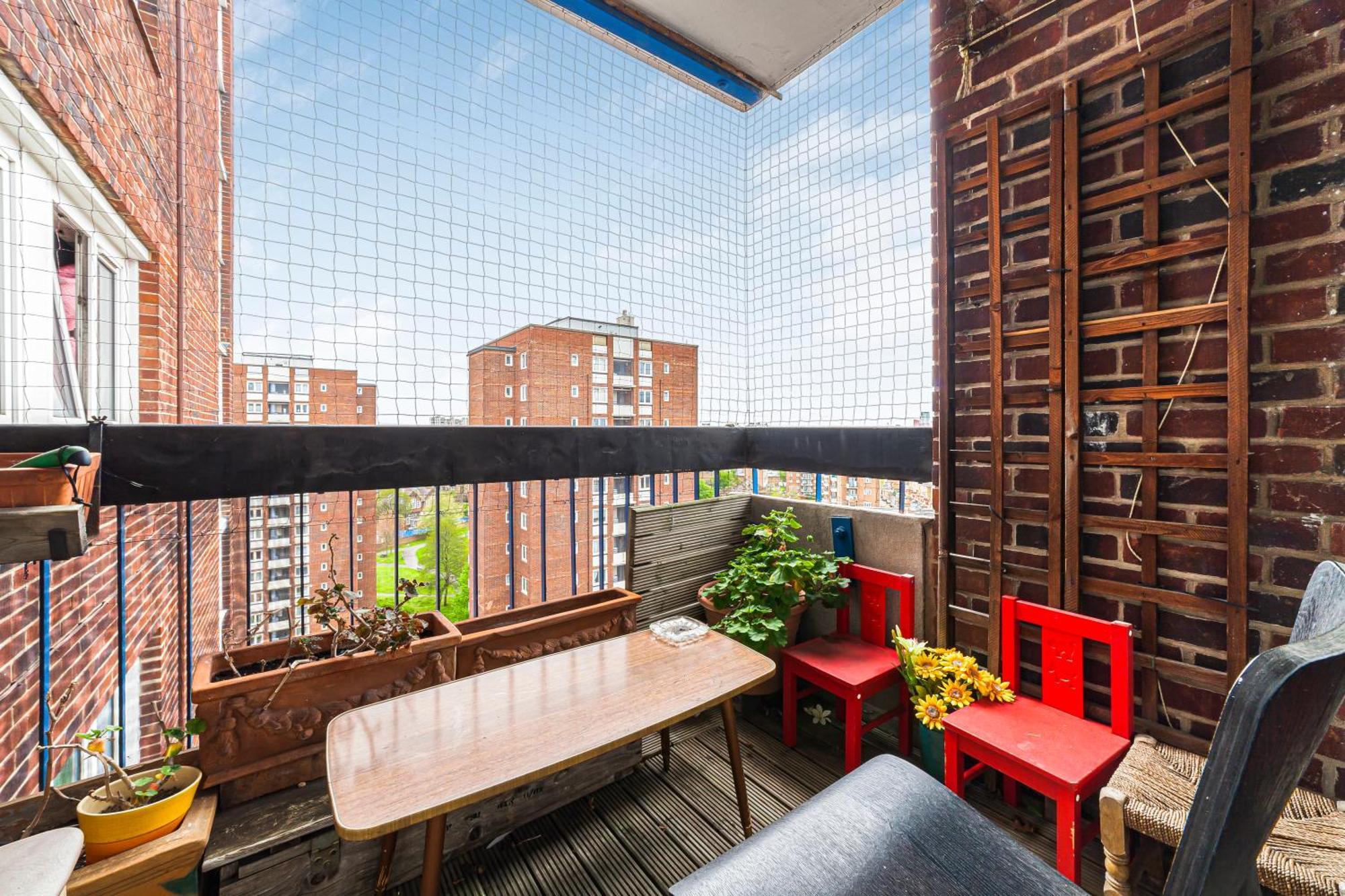 Elegant 1Br Flat With Balcony & City View, Walworth Londýn Exteriér fotografie