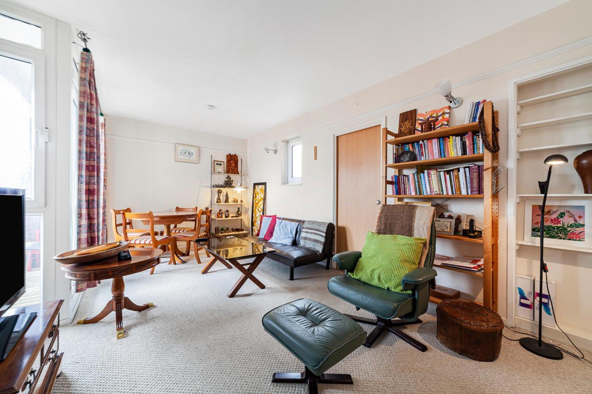 Elegant 1Br Flat With Balcony & City View, Walworth Londýn Exteriér fotografie